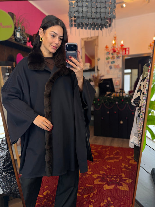 254-57 Schneiders Salzburg mantel maat 42/44