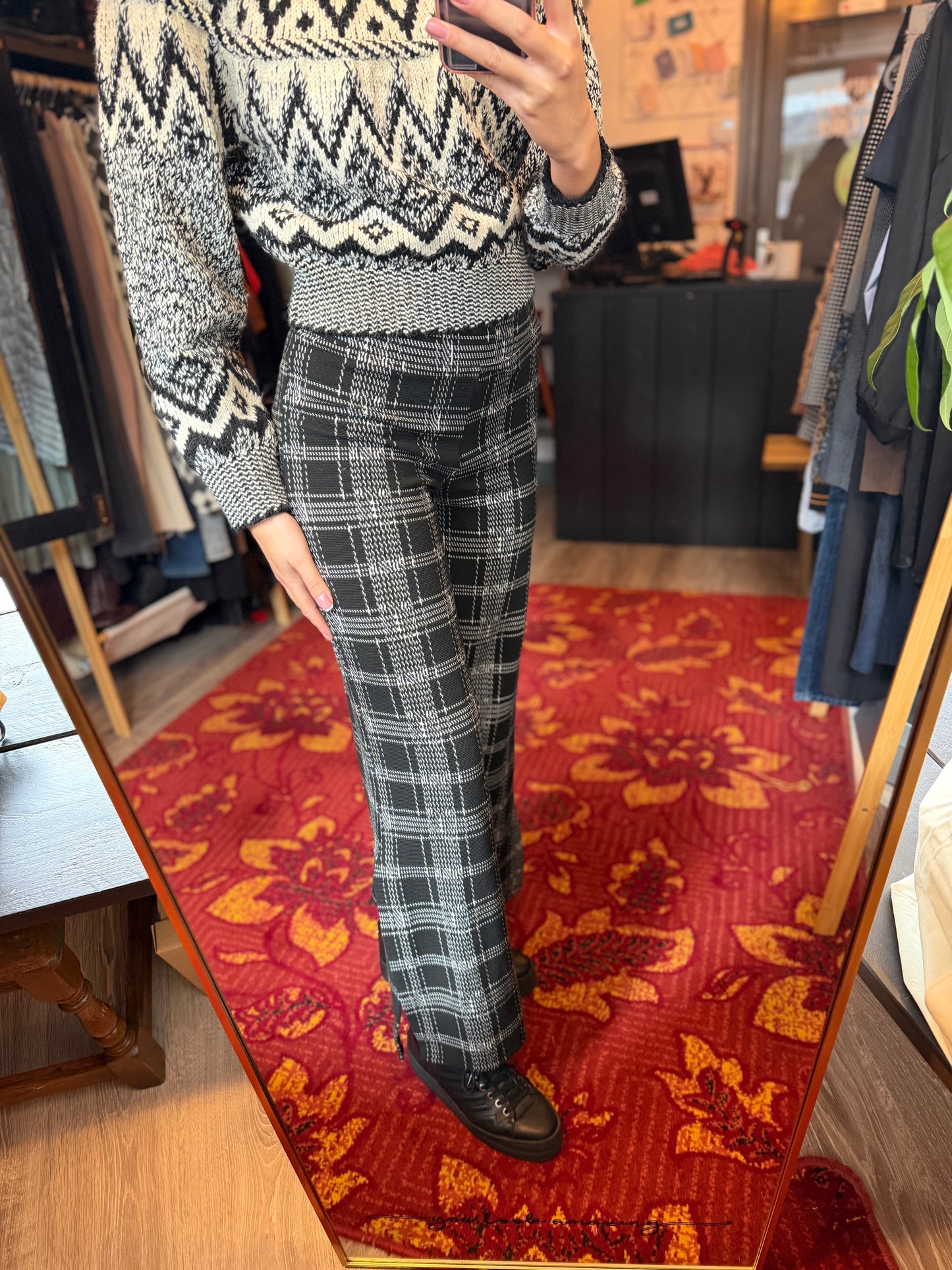 407-23 24colours broek maat S