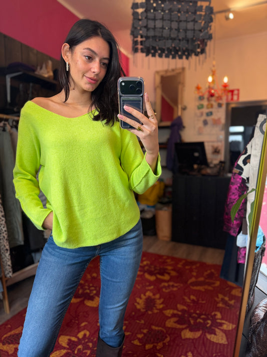 283-92 Viscose trui one size groen