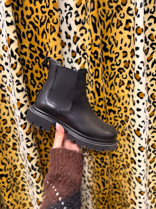 465-1 Excellent laarzen maat 37