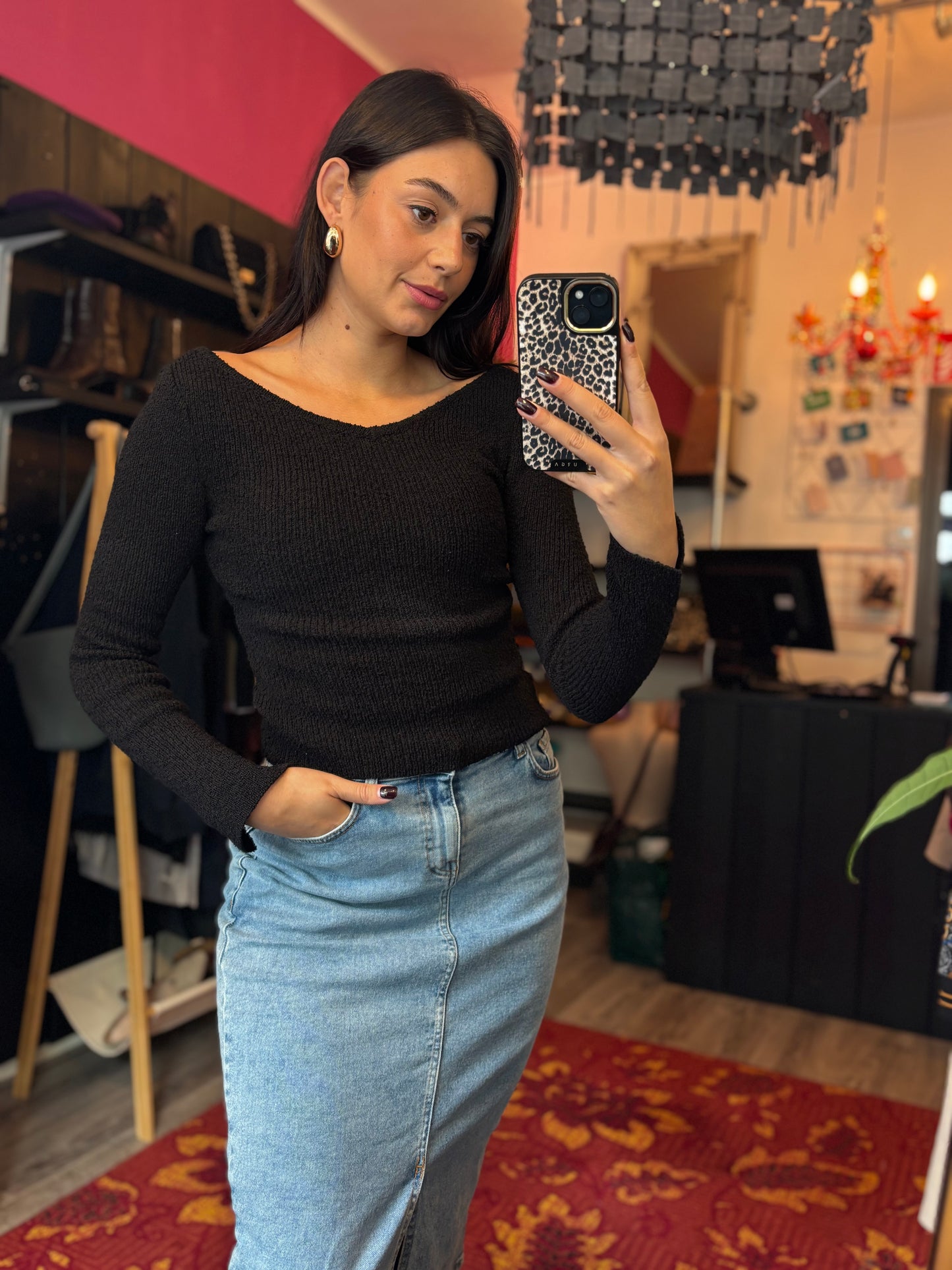 473-4 Zwarte top lange mouw maat S