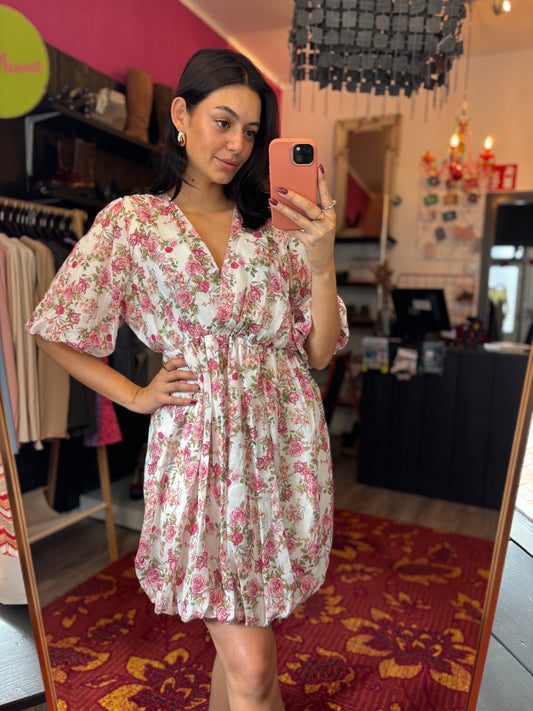 459-29 Bloemen jurkje roze XL t/m 4XL