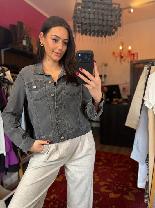 413-21 Zusss spijkerjasje maat L