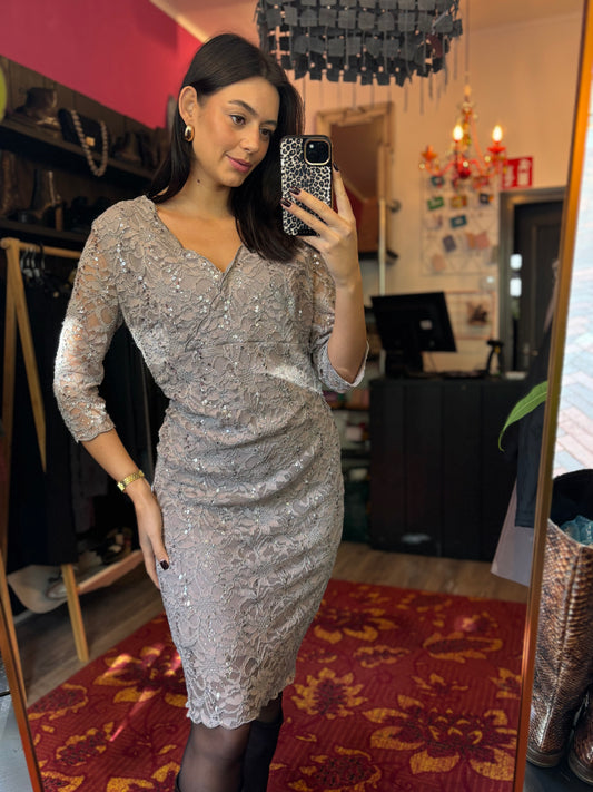 400-119 Vera Mont jurk maat 42