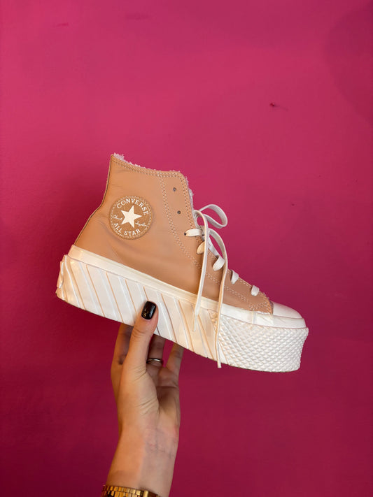 407-35 Converse platform maat 38