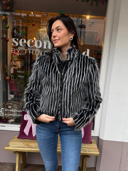 411-188 Flash by Marc cain jacket 36