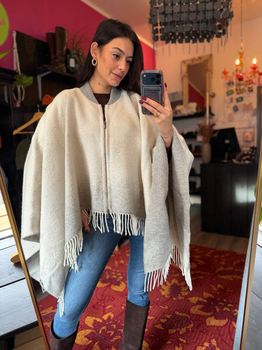 254-108 Peserico poncho one size