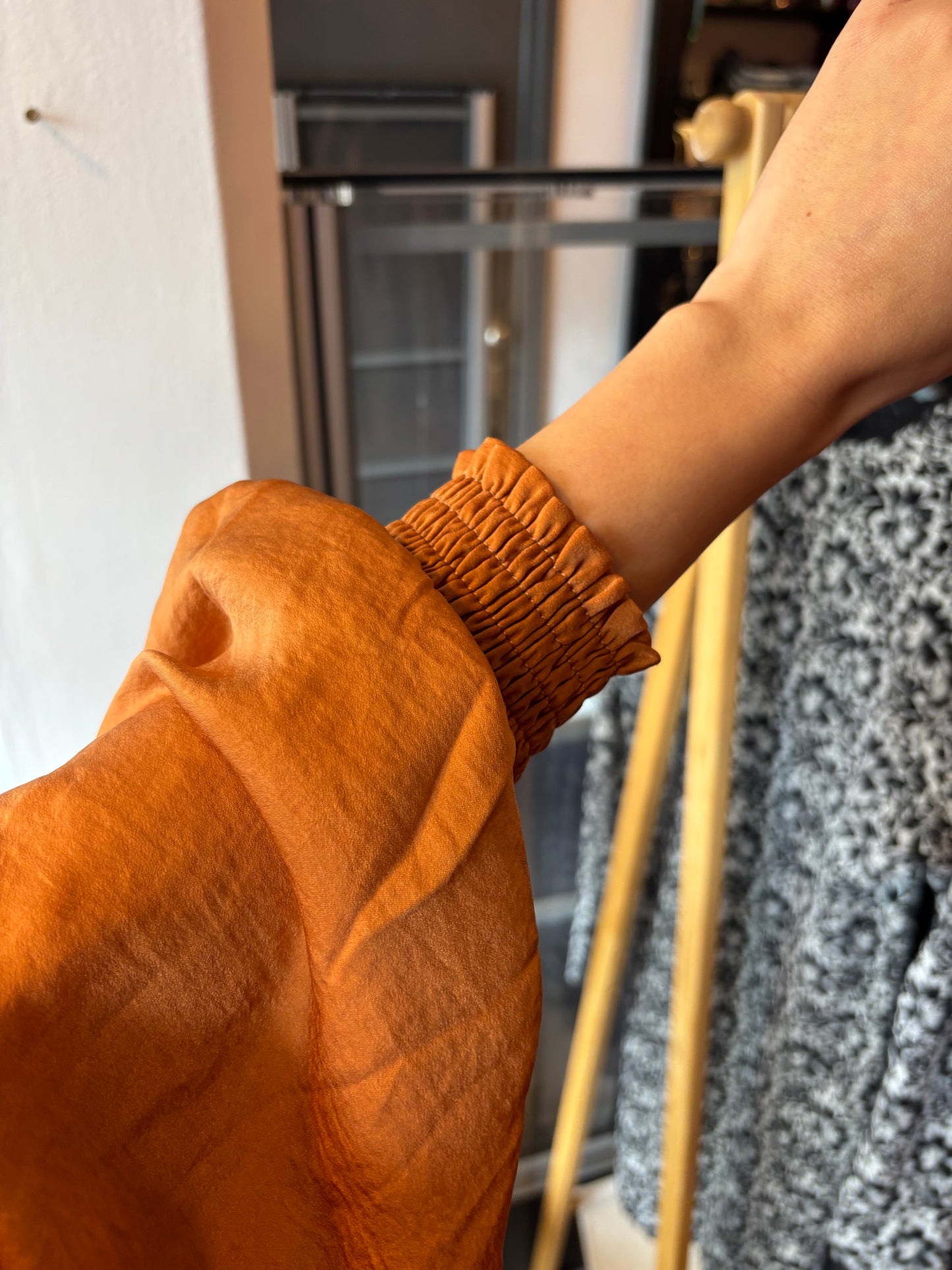 176-131 Summum satijnen blouse maat 36