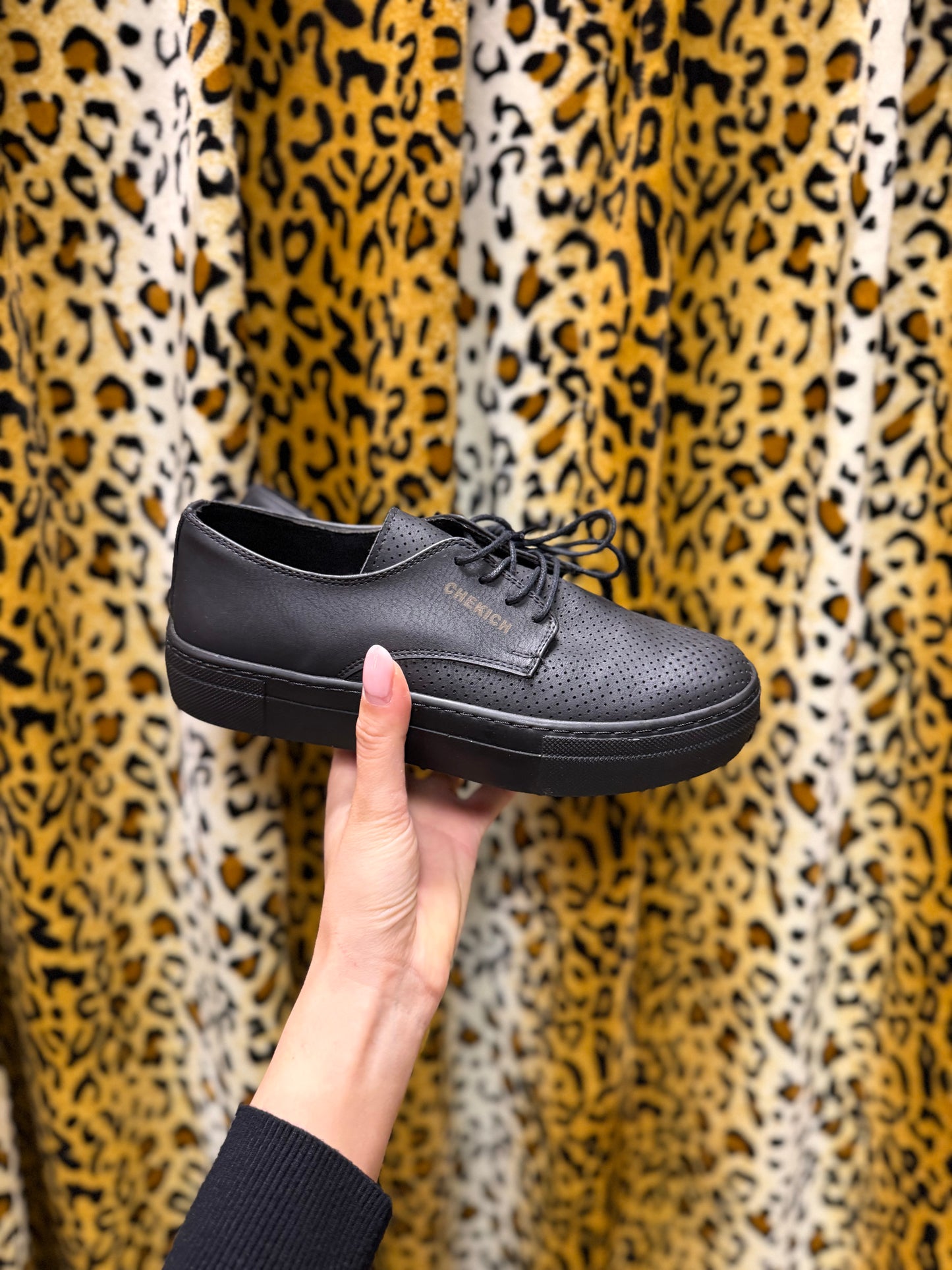 247-29 Chekich schoenen maat 37