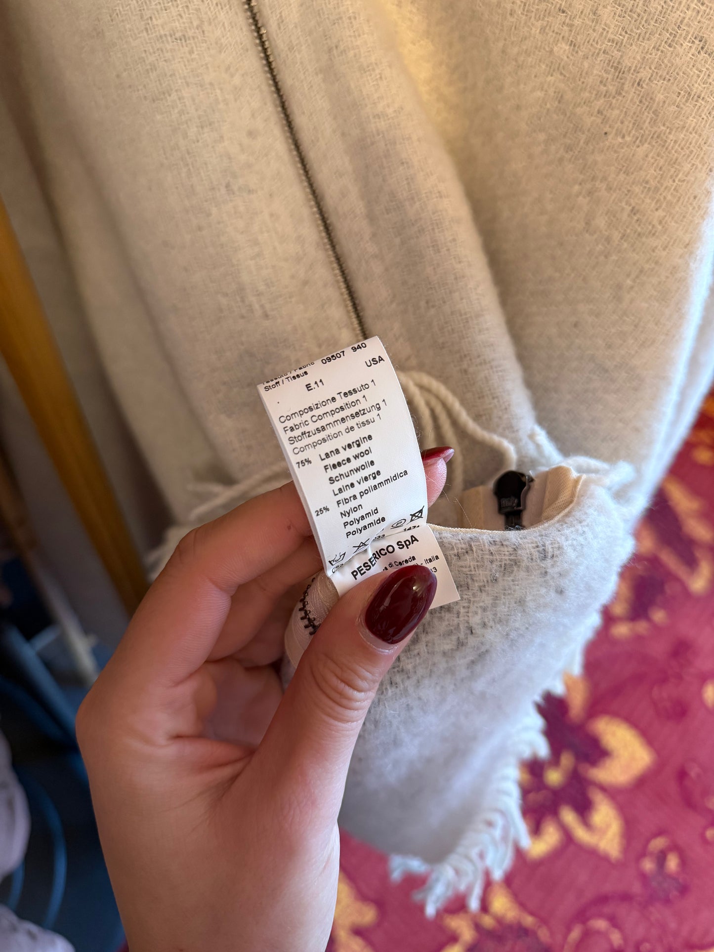 254-108 Peserico poncho one size